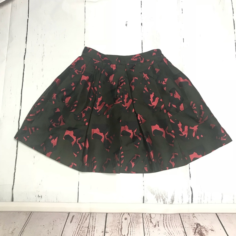 🆕NWT Banana Republic Midi Pleated Skirt🆕